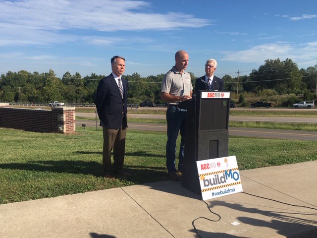 AGCofMO's tweet photo. It's #BuildMOWeek & member contractors across the state are putting a spotlight on workforce/infrastructure! Yesterday, Capital hosted a news conference feat. @MoDOT Director Patrick McKenna. Learn more about what was discussed at this event. #webuildmo https://t.co/cJJ0bf1tn1 https://t.co/RPwnAY0Tpg