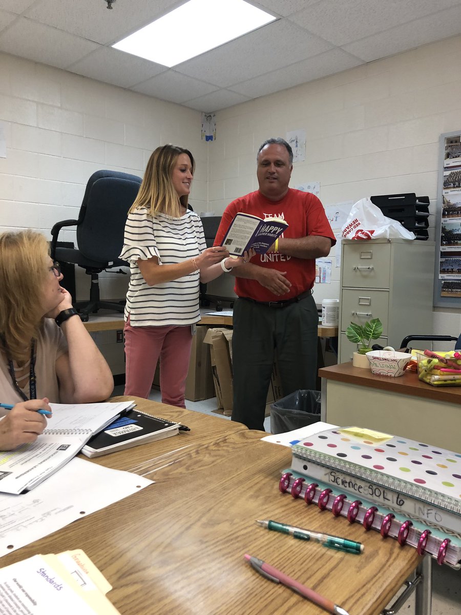 Kelly Mallon tweet media