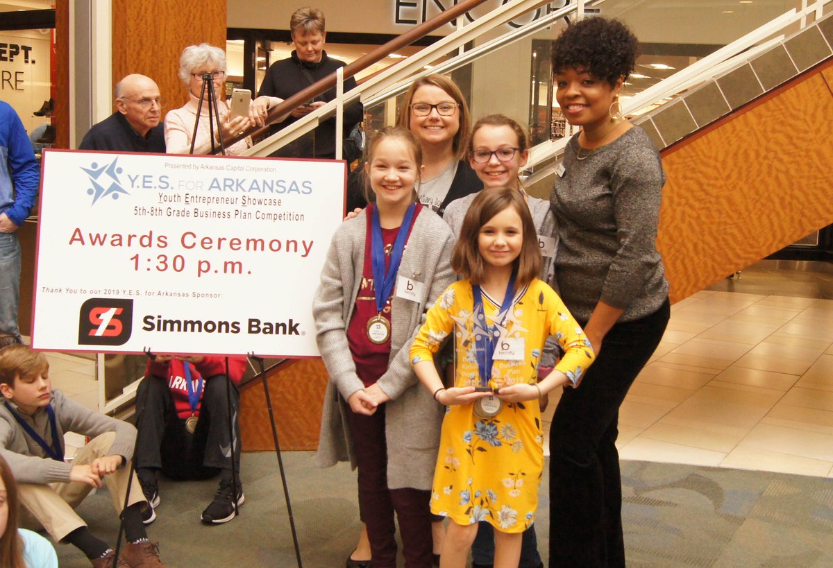 Y.E.S. 2020 officially begins today!  Arkansas 5th-8th graders, enter your startup plans for a chance to win some cash!  No cost to enter!  bit.ly/2nsTGqB  #aridea #startups @arkcapitalcorp