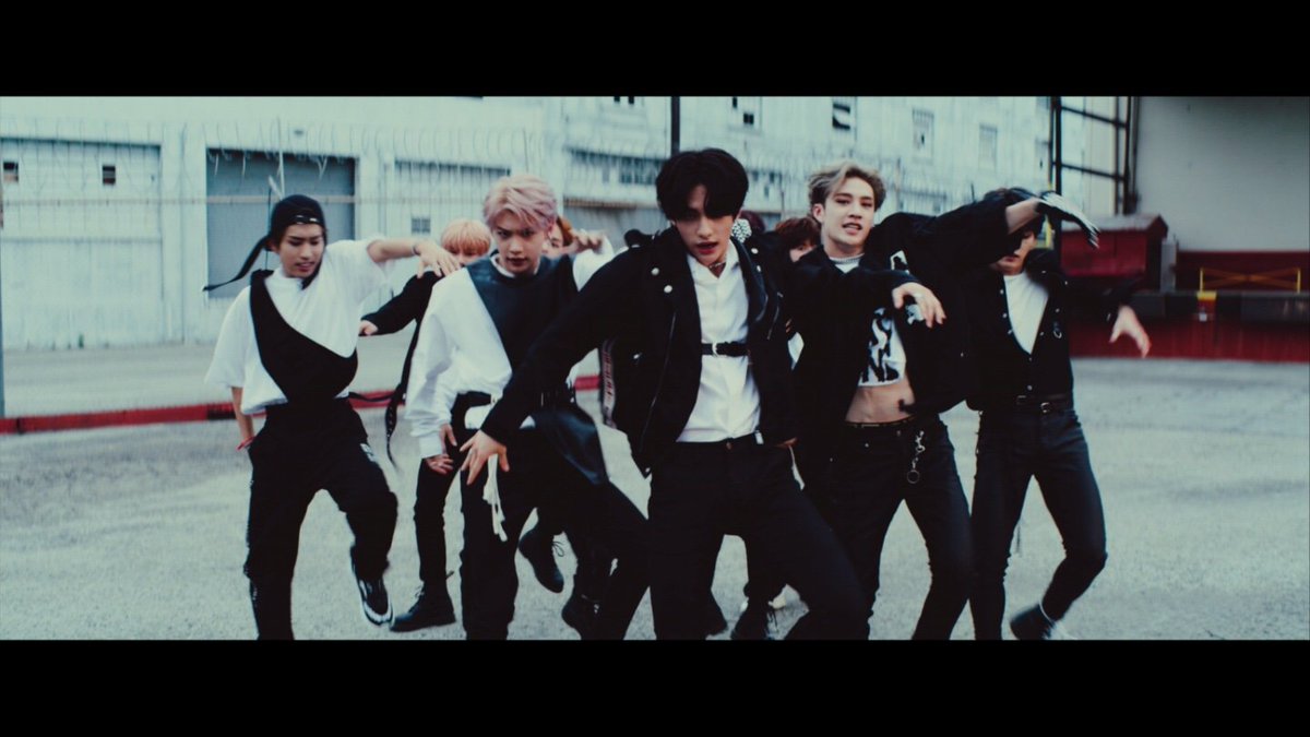 Stray Kids tweet media
