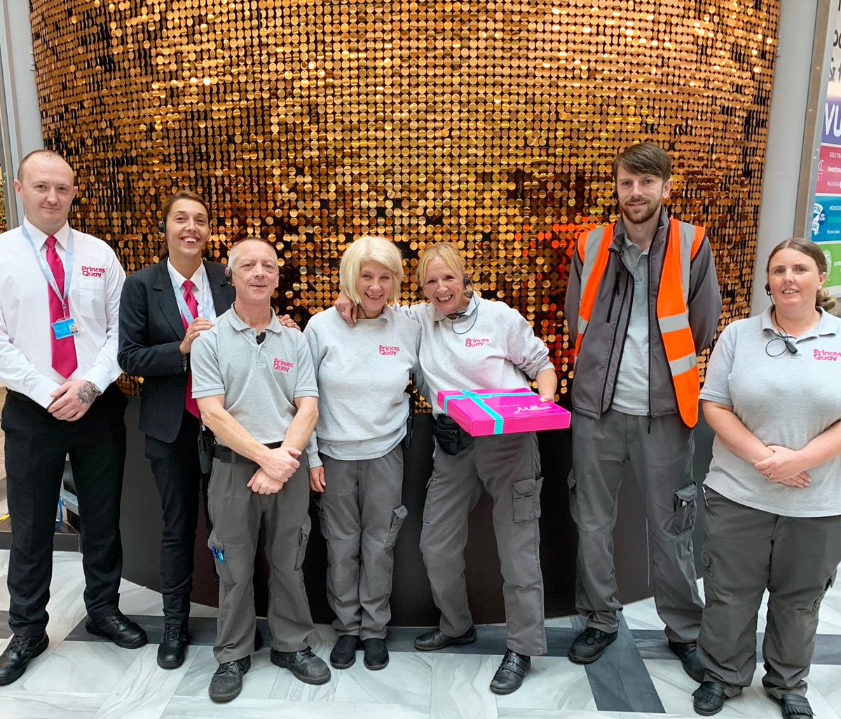 PrincesQuayHull's tweet photo. Happy Birthday to Carol our super-clean queen π #QuayLife https://t.co/cYvQ9EG83M