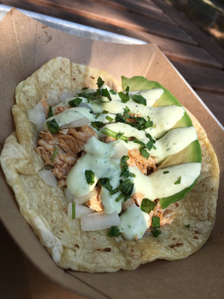 StationsideATL's tweet photo. It’s #TacoTuesday and if you come in today for lunch you can get 3 chicken tacos for just $6✨ https://t.co/YIMRzq2KAL