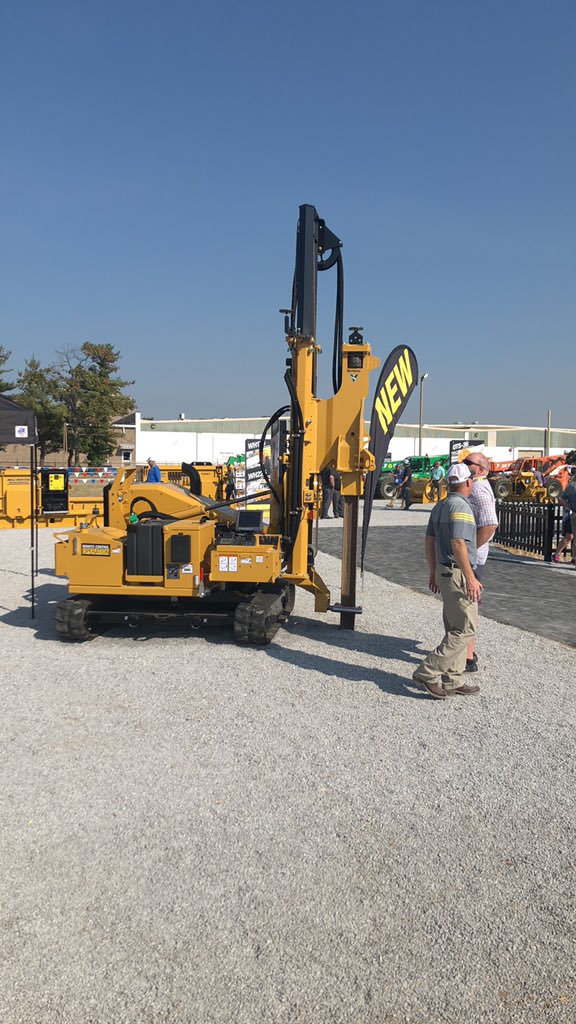 RDOICTomP's tweet photo. Brand new PD5 pile driver displayed at #icuee2019.  Stop by the #vermeer booth and check out the latest #carlson machine control GPS system. #RDO will be here the entire show. https://t.co/ia60sZCoMx