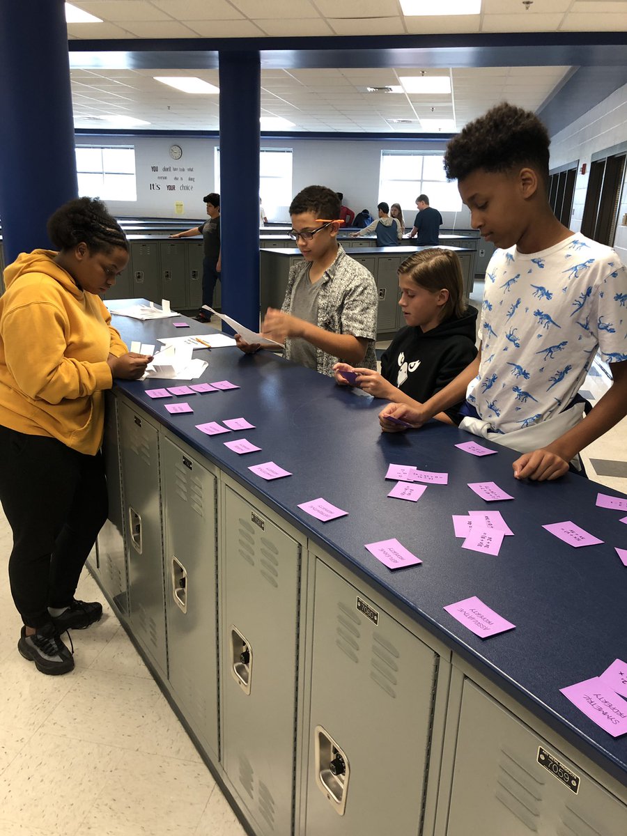 Sorting properties in the locker pod! #everyraveneveryday_EDMS