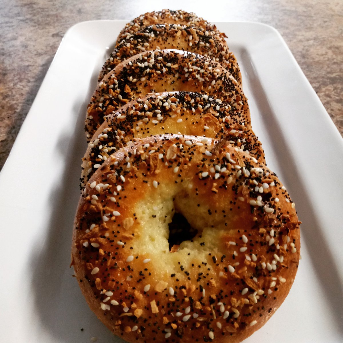 MackSafford's tweet photo. Keto Bagels!😋 #keto #ketolife #ketosis #ketodiet #healthyliving https://t.co/QGJ5VIwlTw