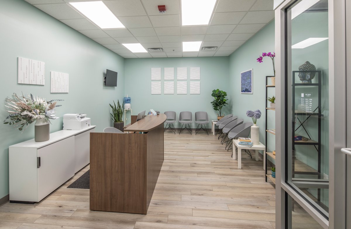 ScandroliCo's tweet photo. Thank you, Revive Chiropractic and Wellness Center, for letting us put your office in our hands. https://t.co/TskevJsy1X