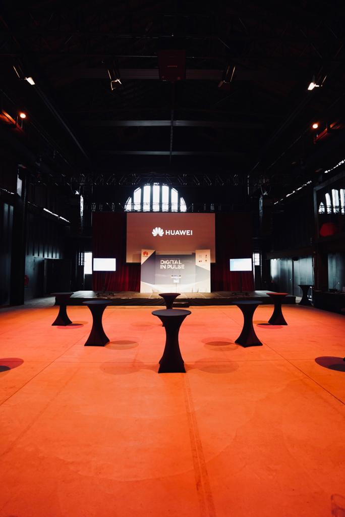 🚀Les préparatifs prennent fin, rendez-vous dans un peu moins d'une heure pour la cérémonie de remise de prix  Digital #InPulse Lyon 2019 🔜