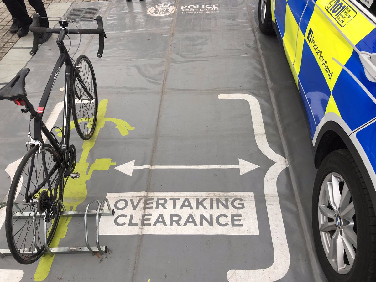 PSOSEdinburgh's tweet photo. Edinburgh Young Drivers event 2019
There are some powerful presentations & interactive equipment at this event for 6th year pupils which is on at the @Ed_CornExchange.
The event focuses on the risks and responsibilities facing newly qualified drivers.
#EdinYD https://t.co/uuquIkwJCM