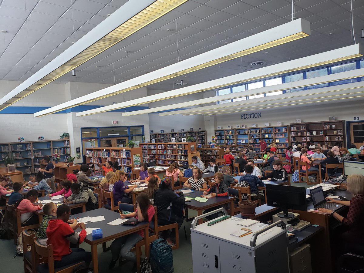 dcpsBourlier's tweet image. Test review stations set up in the #dmslib!!!! @dcpsbooe @smellick @dcpscloninger  #MUSTbesuccessful #DMSgens @KaePartin @dcpsmoss