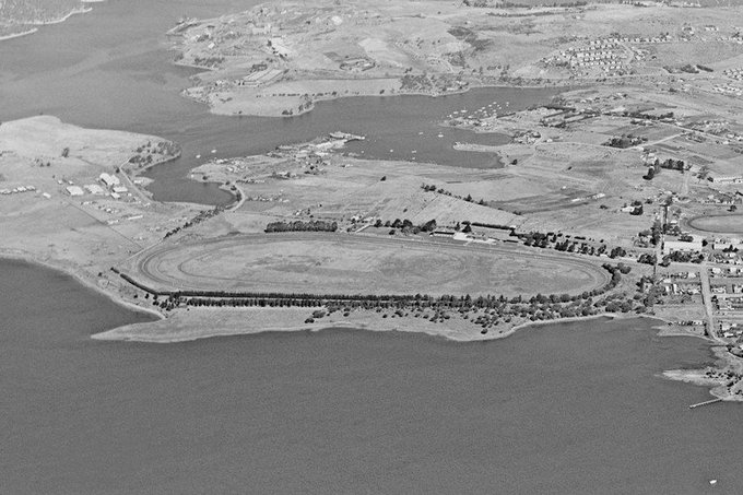 Picture of Thoroughbred horse-racing in 1874  1947 The  venue located on Goodwood Road within Glenorchy  Tasmania  Australia  opened in    tco veMBmxm3qg