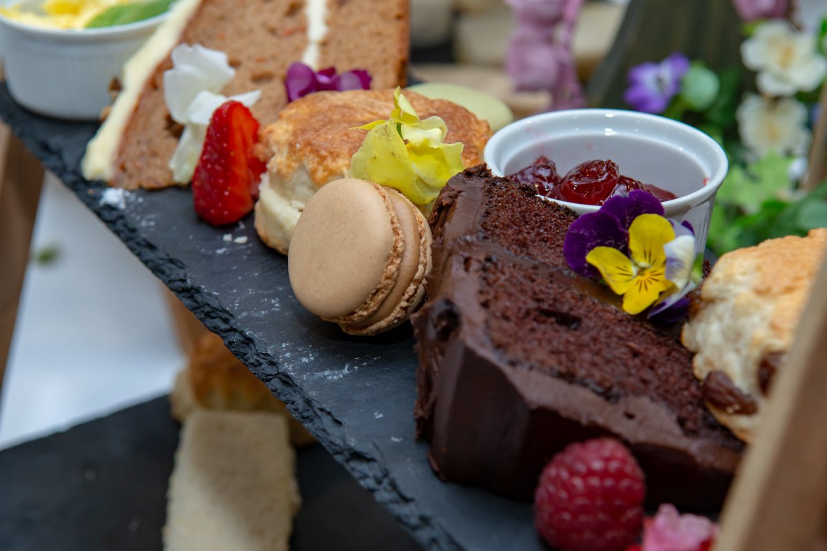 mlisterphoto's tweet image. I love a wedding, the smiles, the dress, laughter, good times and the FOOD!!! Afternoon Tea for weddings are becoming very popular as an alternative for a three course meal! #weddung #cornwall #plymouth #weddinginspo #food #foodie