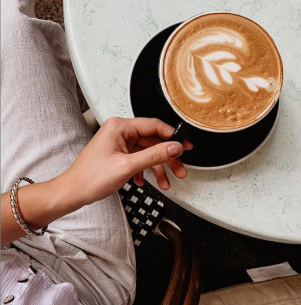 gableschamber's tweet photo. ☕Humanity runs on coffee ☕
Grab yours today and join us as we celebrate #InternationalCoffeeDay! 
📸: #ThreefoldCafe  @cafegrumpy @DrinkPerla @Crema_Gourmet https://t.co/xI6G98D0gd