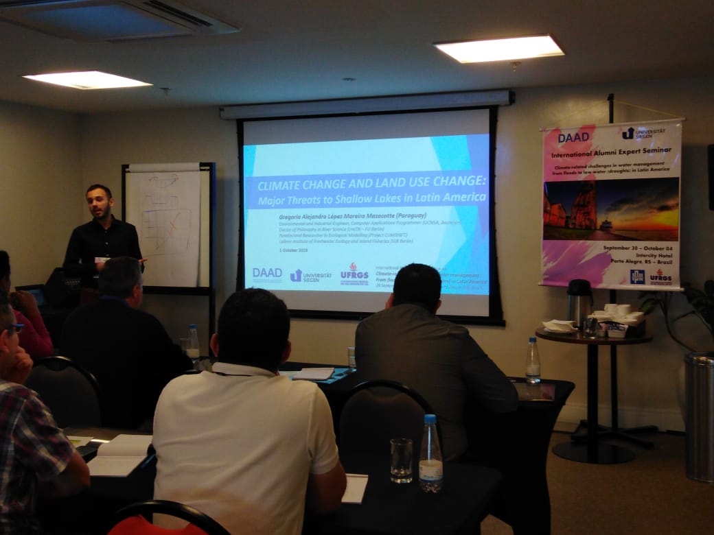 gregorlmm's tweet photo. How do climate and land use change affect the ecological stability of our shallow lakes? Happy to have shared what I learned during @SMART_emjd with colleagues from all over Latin America as part of the International Expert Seminar taking place this week in Porto Alegre, Brazil. https://t.co/BJDJy5bcN6