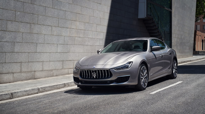 Whether it’s the distinctive style, the smooth delivery of power or a combination of the two, the Maserati Ghibli knows how to set itself apart from the crowd. Maserati Ghibli Diesel from £567 a month, incl. VAT plus initial rental*.

pos.li/2dfuym