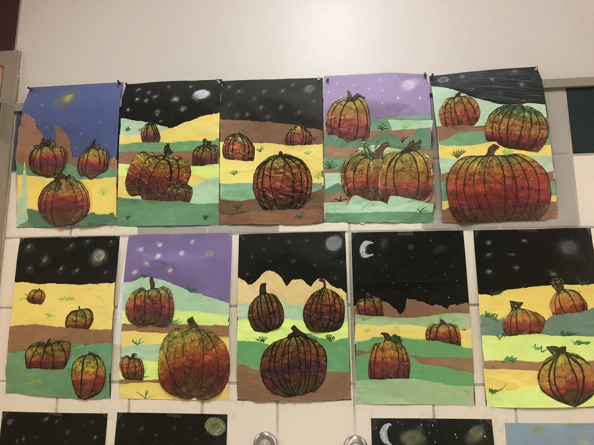 MegBarreraz's tweet photo. 6th grade Batik pumpkins on torn paper collage! https://t.co/HLwube7k2W