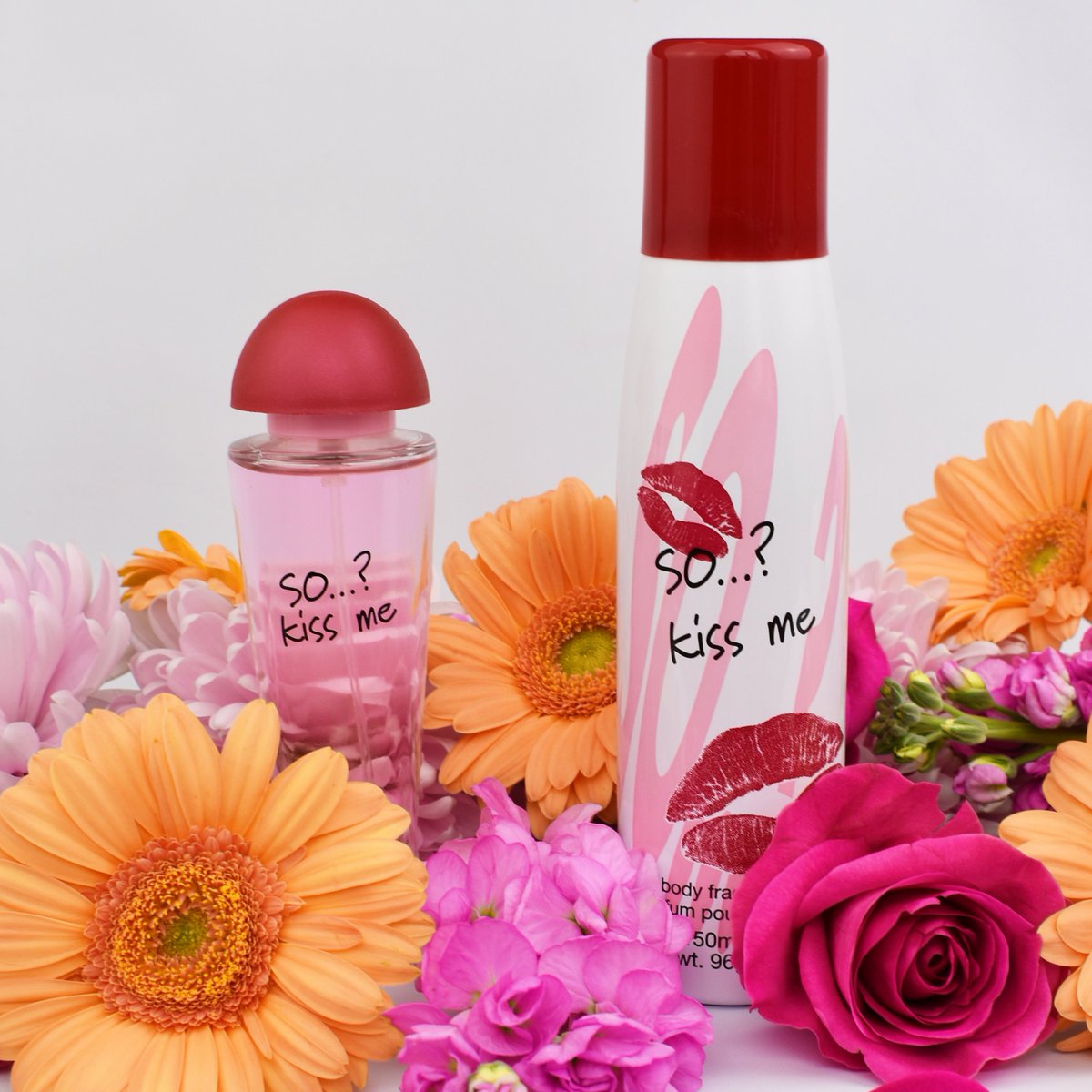 SoFragranceIE's tweet photo. No need to introduce this duo: So...? Kiss Me is a forever classic 💋So...? Kiss Me  EDP &amp; Body Fragrance are available at pharmacies nationwide #SoIconic
.
.
.
#sofragranceie #fragrance #perfume #bodymist #beauty #flatlaystyle #flatlayoftheday #beautyflatlay #flatlay https://t.co/lM72z9xkeE