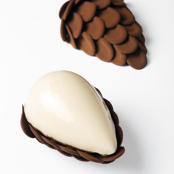PastryRev's tweet photo. PIÑÓN by Josep Maria Rodríguez (@lapastisseria) 📷 @Mikel_Ponce para #PR39 👇🏻
https://t.co/0ZD25Mg6lX https://t.co/7wmtuTKeMd