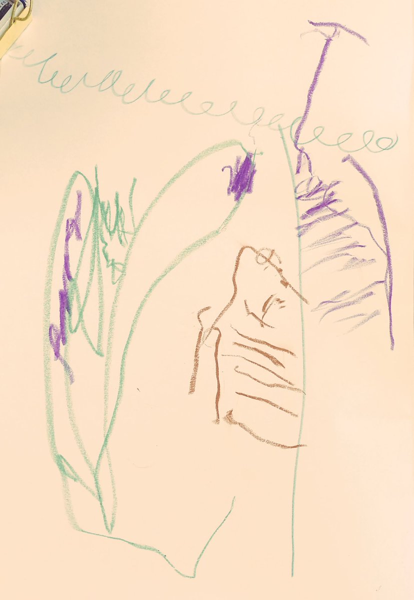 今まであまり絵を描きたがらなかった息子がなんか調子に乗って描いてくれたので嬉しくてうpする〜

紫のがカブトムシ、茶色いのがセミ、緑のはチョウチョのオオムラサキだそうです☺ 緑のぐるぐる線はわたしの描いた木と葉っぱです? 