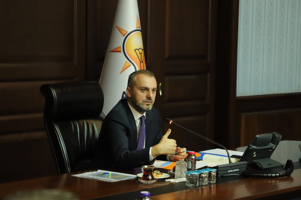 erkankandemir's tweet photo. 7. Olağan Kongreleri ve gündeme dair konularla ilgili İl Koordinatörlerimizle yaptığımız çalışma toplantımız hayırlara vesile olsun. https://t.co/jeLLdBkzhz