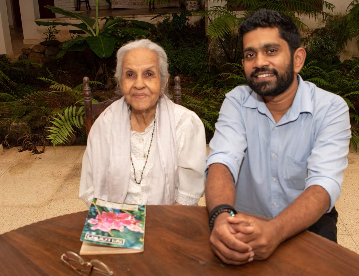 ewlynfernando's tweet photo. It was exciting to meet Mrs. Iranganie Serasinghe, an actress from my favourite childhood teledrama. A wonderful human being! Thank you Mrs. Serasinghe for supporting the Rotary Polio Awareness Campaign 2019. 

@Rotary @EndPolioNow
#keepsrilankapoliofree #endpolioglobally https://t.co/DVTpQalK2h