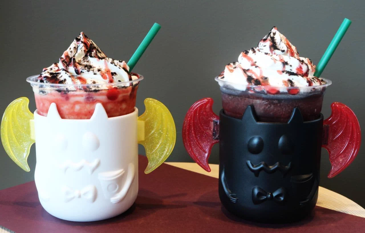 @Starbucks_J 土日月曜日 …仕事やし
行けるかな？🤔💭💦
でも カップスタンド 気になる
欲しいなぁ🦇 💕 