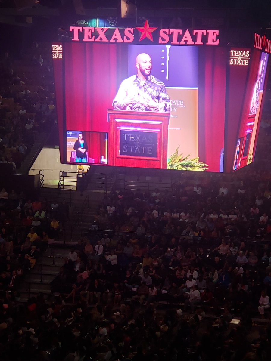 DocLatch's tweet photo. What an amazing opportunity to be able to hear @common share his knowledge with all of the Texas State community.
1. What's your Purpose?
2. Living in Your Purpose... Whatever you are willing to die for, live for that.
3. Believe in your Purpose
#CommonExperience https://t.co/5nddGrAa13