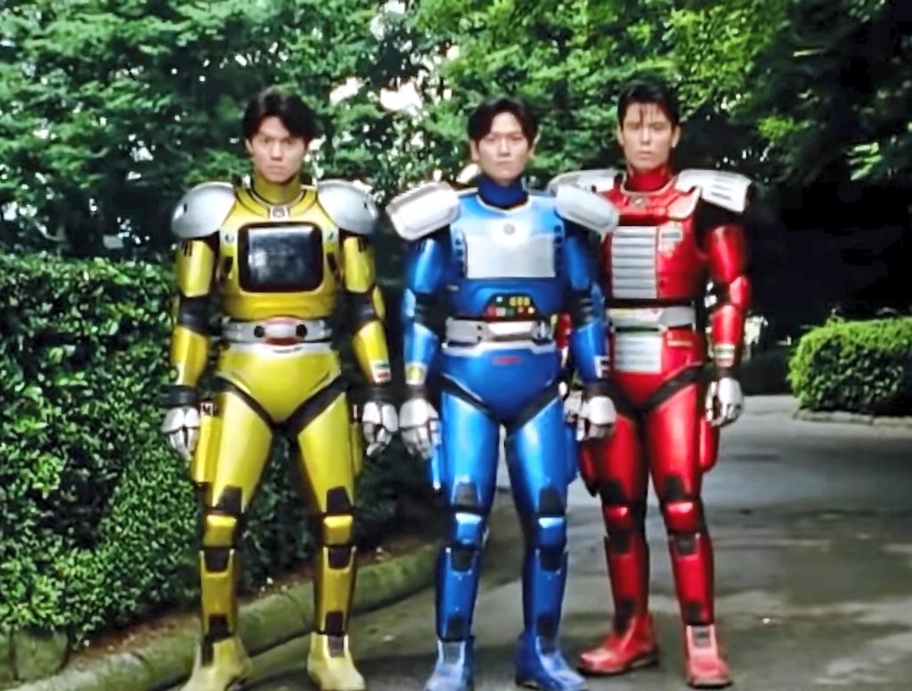 これを見た人は赤青黄の画像を貼れ この3人が真っ先にー❤️💙💛