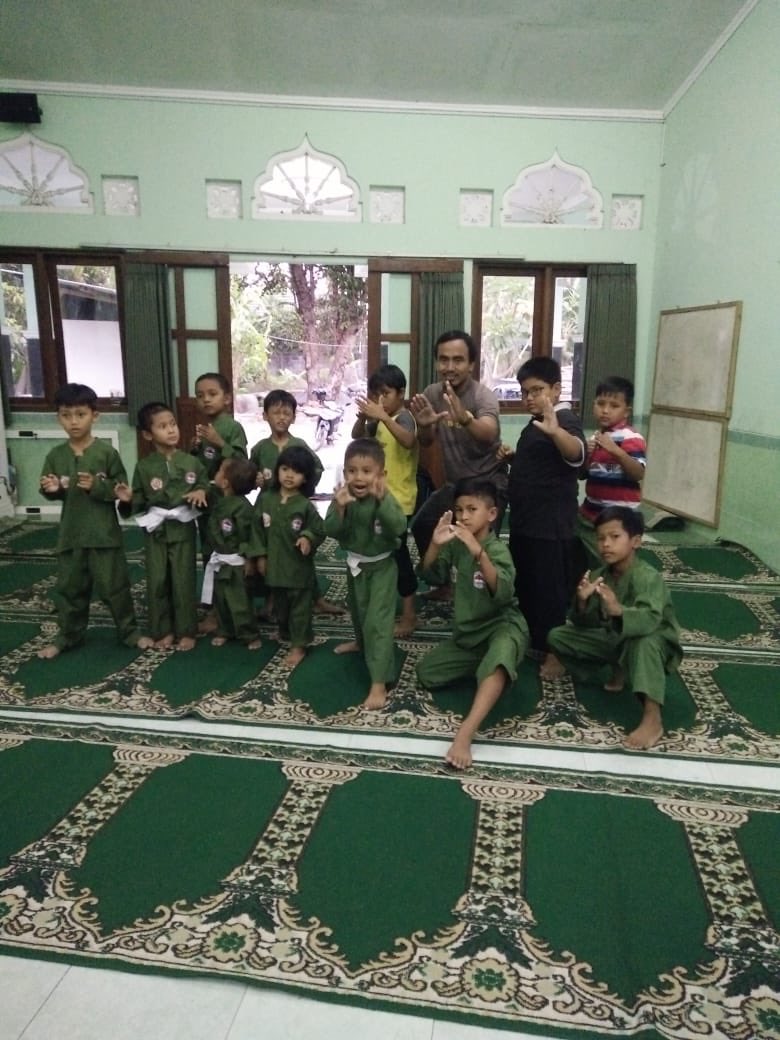 InlineIchsan's tweet photo. Ini juga nih generasi caberawit #LDII #Persinas https://t.co/Zhml4EYDPg