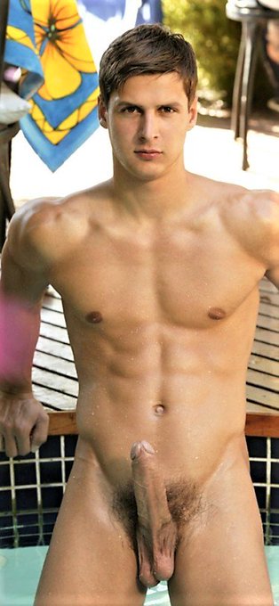 #GAY #GAYXXX #Triplexxx #GayPorn #ChicosDelaRed #gaymuscle #hunk #perfectmanbody #handsomeboy https://t