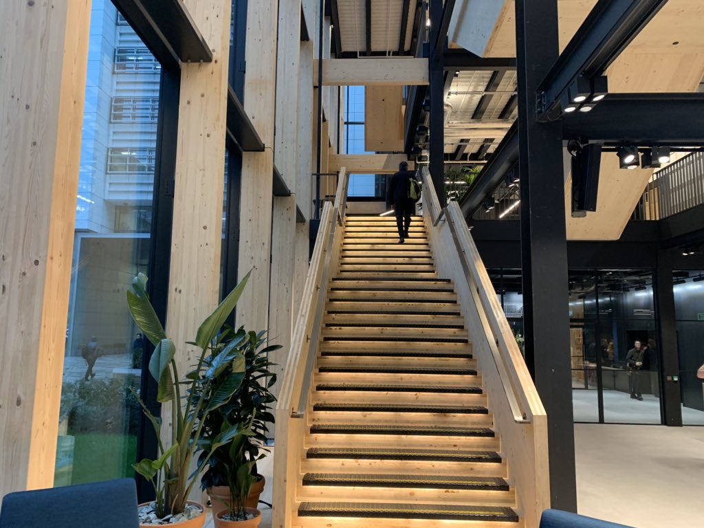 BCO_UK's tweet photo. We hope you are enjoying the brand new BCO &amp; @Gensler_Europe research paper launch today at Gensler’s European HQ: The Rise of Flexible Workspace in the Corporate Sector #BCOResearch #flexibleworking #workplace #coworking https://t.co/DOOz9TcH3v
