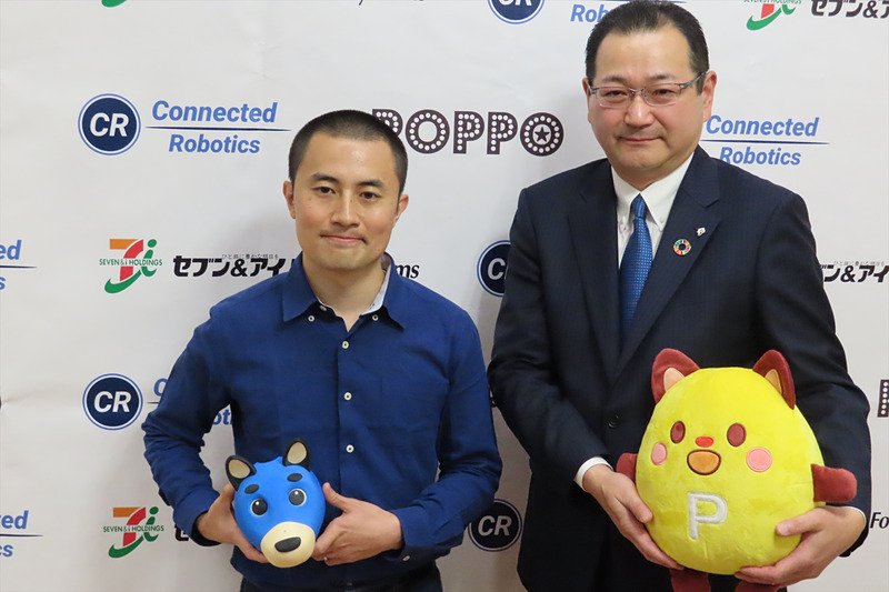 travelwatch_jp's tweet photo. ポッポ幕張店にたこ焼き調理ロボットとソフトクリームロボットが出現 https://t.co/7lBxAeuxuS #ポッポ #たこ焼き #ソフトクリーム #ロボット https://t.co/X35atEHAXX