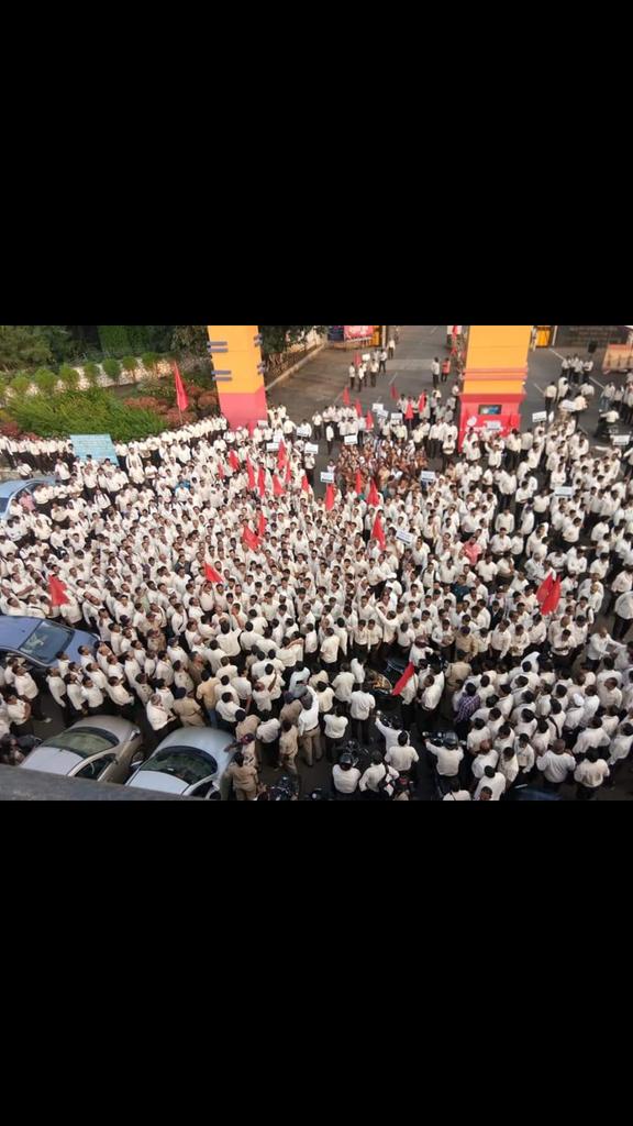 kirankhare10's tweet photo. #Justice_for_halemployees #HALstrike https://t.co/sEHJRDkql3