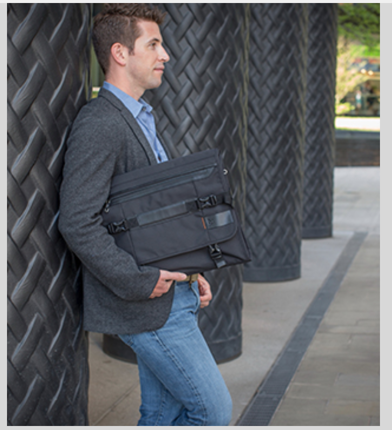patricktatham's tweet photo. #COMPETITION TIME! There's still a chance to win one of two nifty PLIQO BAGS. Simply retweet to enter using #travelsmart.  See pinned post for further details. 
#suitcarrier #pliqobag https://t.co/cQgiarWDub
