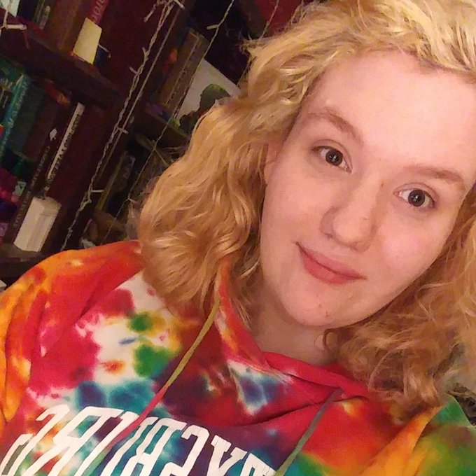 I've been really hard on my self lately but I realized that no matter what I'm still beautiful https://t