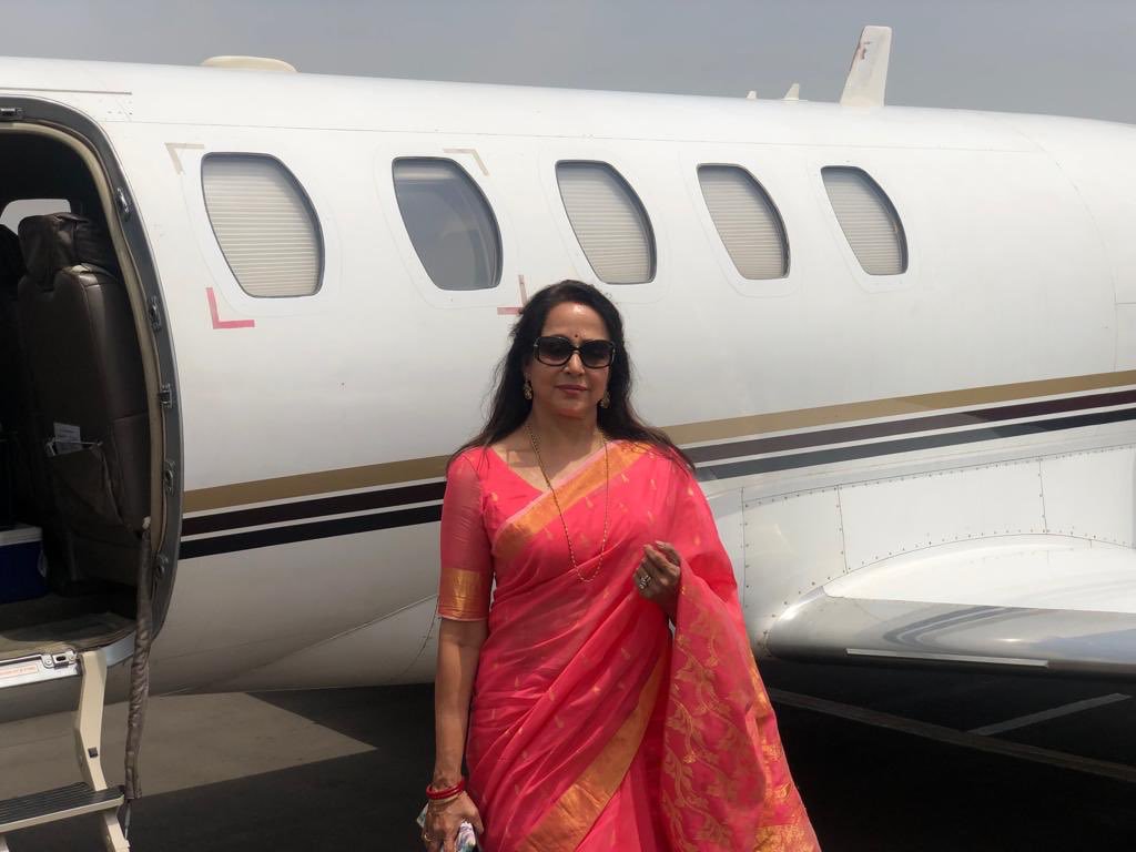 Happy birthday to you Hema Malini ji 
