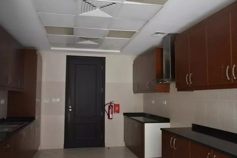 Venithco's tweet image. 4 Bedroom Villa in Sahara Complex, Mohammed Bin Zayed City, Abu Dhabi .
Type - Villa 
Bedrooms - 4
Bathrooms - 4
Area - 3,369 sqft 
Purpose - For Rent 
Location - Mohammed Bin Zayed City, Abu Dhabi.
PRICE - AED 140,000/ YEARLY
#abudhabi #abudhabiproperty #abudhabirealestate #uae