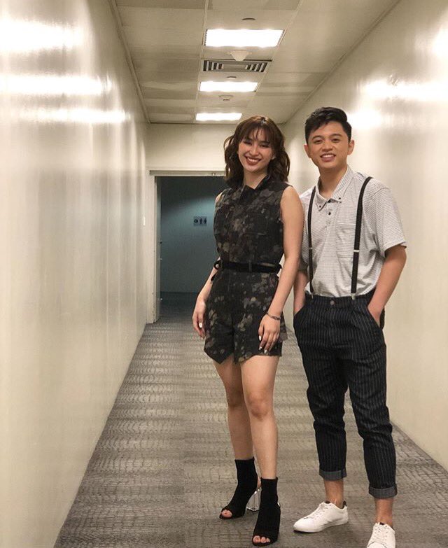 Anne_vshows's tweet photo. @ABSCBNGGV @jeremyeglinoga to promote his original single &amp; @IsabelaVinzon pleaseee ❤️🙏🏻🙏🏻 
#Jerebela https://t.co/syun8hI305