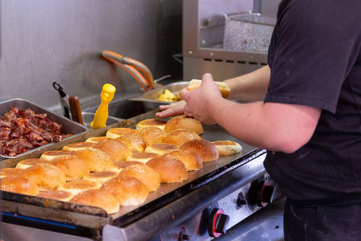 Web In Reims tweet media