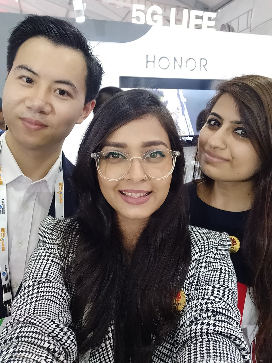 vitiligowoman's tweet photo. #HONORatIMC #5GLIFE https://t.co/VpmL2wr6Hp