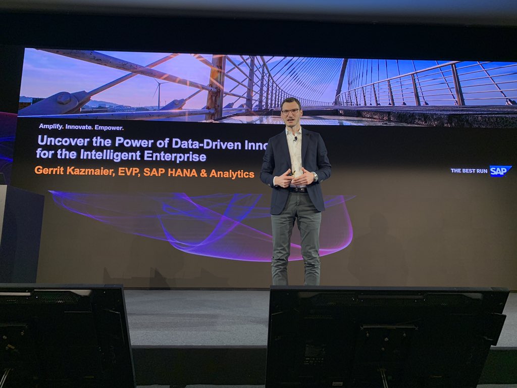 silviobessa's tweet image. It is a privilege to have @gerritkazmaier with us at the #SAPMaxAttention Summit in London   . Very insightful content on Data strategy and #SAPHANA. Our over 200 customers very delighted and happy with the content provided. Thank you @gerritkazmaier