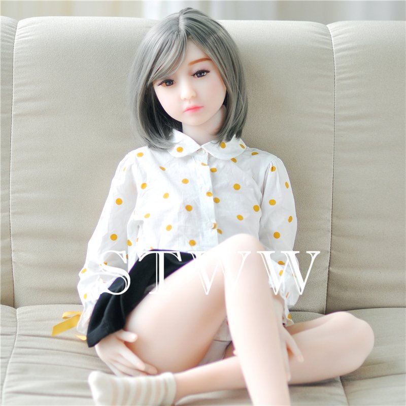 SexStww's tweet photo. Will you love the little girl? I am here waiting for you. #sexdoll #dollsreal #sex #littlegirls #sexyfemale #sexwoman

https://t.co/LwCrmKDooF https://t.co/i4OyTWUafg