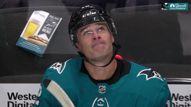 benjaminhk01's tweet photo. The #SJSharks are 2-0-0 with Patrick Marleau this season. #WelcomeBackPatty #CGYvsSJS #NHL https://t.co/wPn0G7YCAL