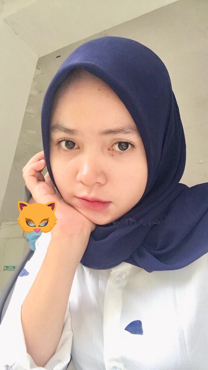 rshagusti's tweet photo. Nyari dosen aja susah yah hm https://t.co/UPmiXOY9kq