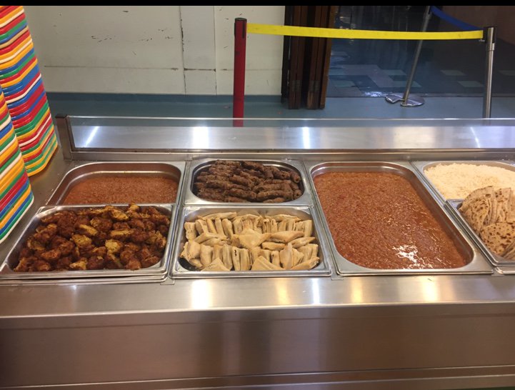 KeithCityServe's tweet photo. Our catering team at Hall Green Infants @HGISBirmingham commemorate the promotion theme day this month #itsallaboutthekids "World Food Day"
Debbie and her team did a fantastic job entertaining the children and staff. 
World Food Day is celebrated in our schools @LoveCityserve😀👏🏾 https://t.co/msng46G24u