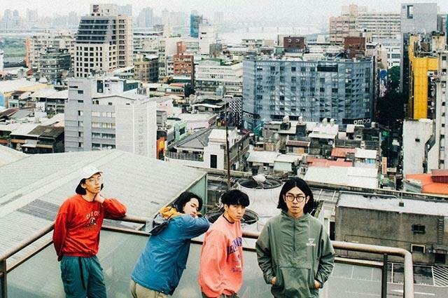 WWW_shibuya's tweet image. 《W/当日券》本日、WWW &amp;amp; WWW Xのアニバーサリー企画として開催する、アジア・インディ・ロック・シーン交流地点シリーズ「In&amp;amp;Out」の当日券は17:00〜¥4,000(D別)で販売します。
出演：Deca Joins (from台北) / んoon / DJ：川辺素(ミツメ)
#decajoins 
www-shibuya.jp/schedule/01158…