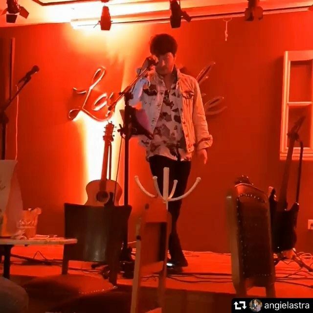 FerReynaOFICIAL's tweet photo. #repost @angielastra ・・・ #CuandoErasMia de @fereynaoficial — see full video on Instagram: https://t.co/NzIYv8N5wd https://t.co/ue0c8IAlJv https://t.co/me98KMG0Oo