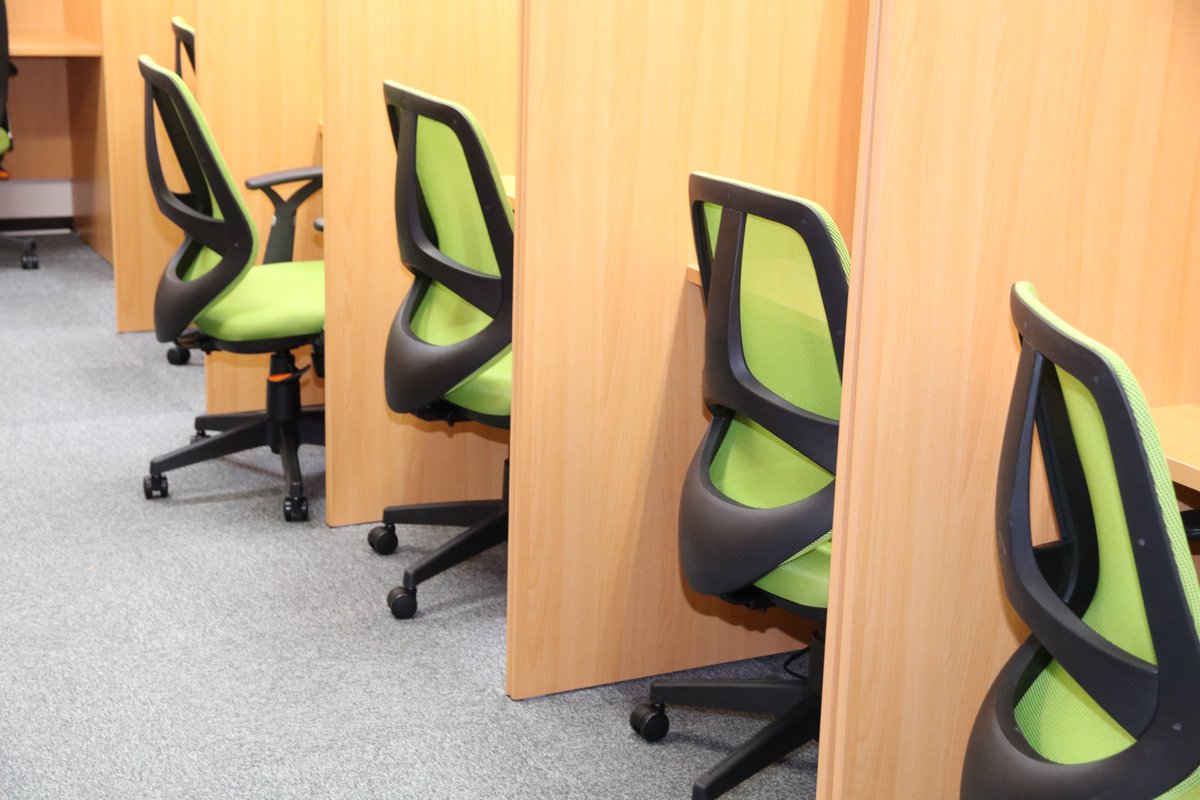 志有会 Shiyu Kai 自習室 年末年始塾がおやすみ 志友会自習室は年末年始もご利用いただけます 自習室の活用で最後のスパート時期をしっかり実のある物に T Co Tlulptozbh 自習室 学園前 奈良