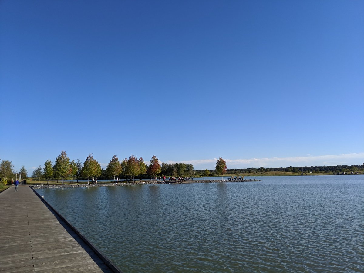 mahaderony's tweet photo. #Peaceful #fall_break https://t.co/rmdhvI9rrj