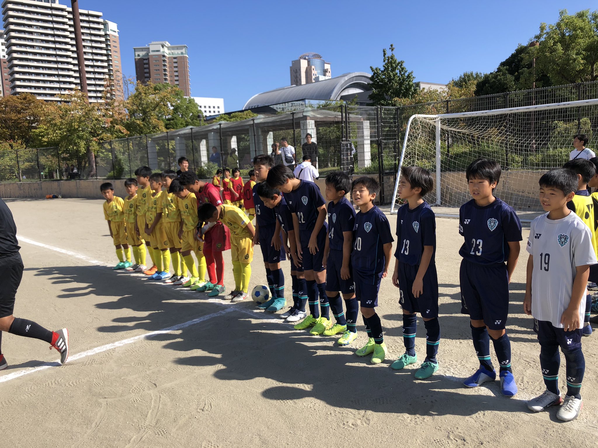 アビスパ福岡サッカースクール Su Twitter 10 14 U 12試合結果 プレミアリーグ福岡u 11 アビスパ福岡u 11 4 2 Fccf アビスパ福岡u 11 1 3 福岡西 敗戦から学ぶことがたくさんあることをプラスに捉え またトレーニングから取り組み意識を変えていきます ご声援