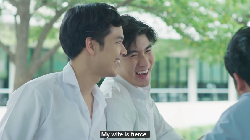 TayNewKisses's tweet photo. Thada: Right, wifey?
Sandee: Wifey my ass! Shut up.
Thada: my wife is fierce.
Sandee: F*ck you.
They are the only straight couple in this series that I really adore! 55555😂😂😂
#OurGangIsSoCool #DeeDa #MekMild #MekJirakit #MildLapassalan #DarkBlueKissEp1 #DarkBlueKiss https://t.co/GuBPb6PGKS